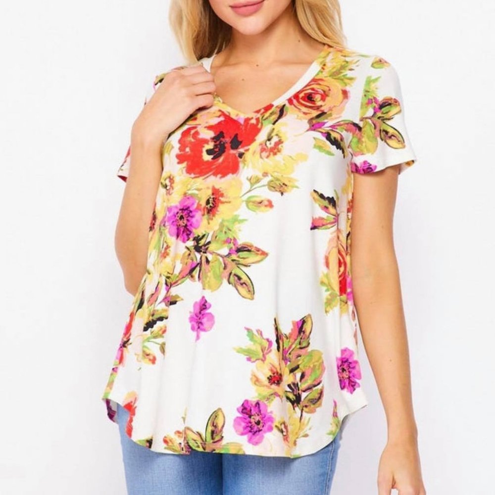 V Neck Floral Top - Soft